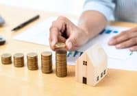 Plus-value immobilière : comment réduire la facture à la revente ?